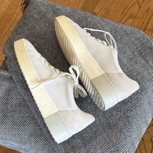 VINCE Bensley Leather & Suede 2 Toned Lace Up Platform Sneakers White Gray 9.5 - Picture 12 of 16